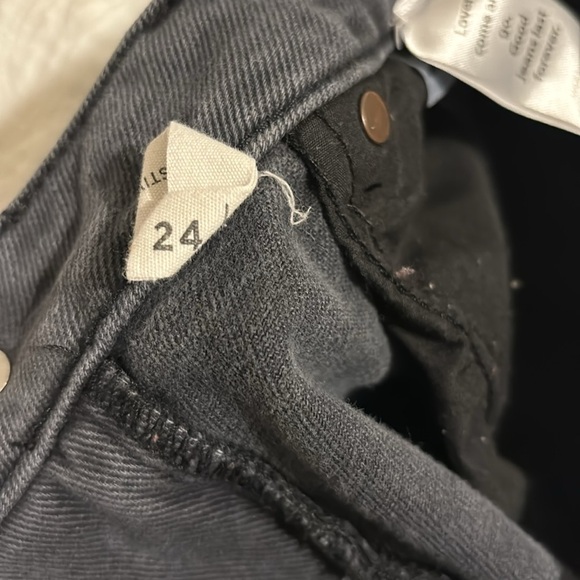 PAC SUN HIGH RISE FESTIVAL Jean shorts size 24 black - Picture 3 of 3